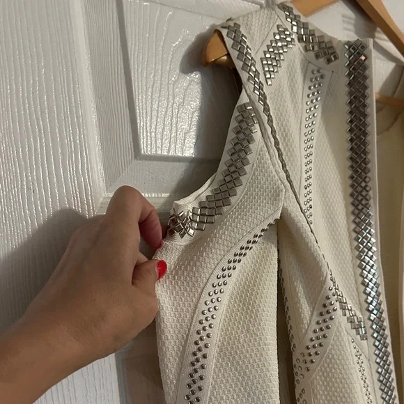 Herve Leger White and Silver Long Sleeve Dress - Picture 7 of 9